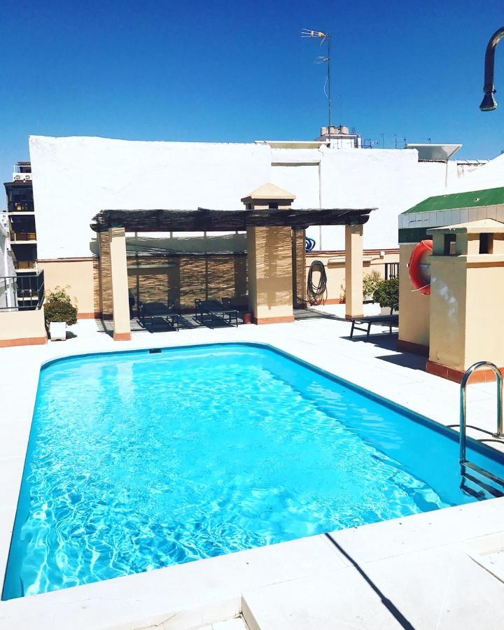 Agua I & Seasonal Pool By Ele Apartments Malaga Ngoại thất bức ảnh